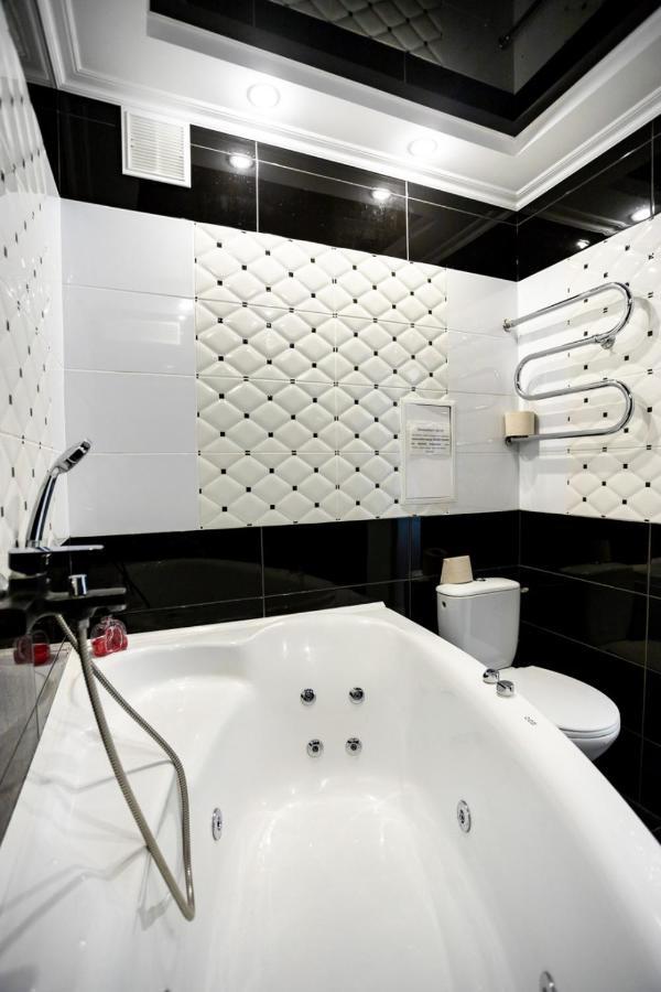 Studio - Koshevogo Street นิโกลาเยฟ ภายนอก รูปภาพ